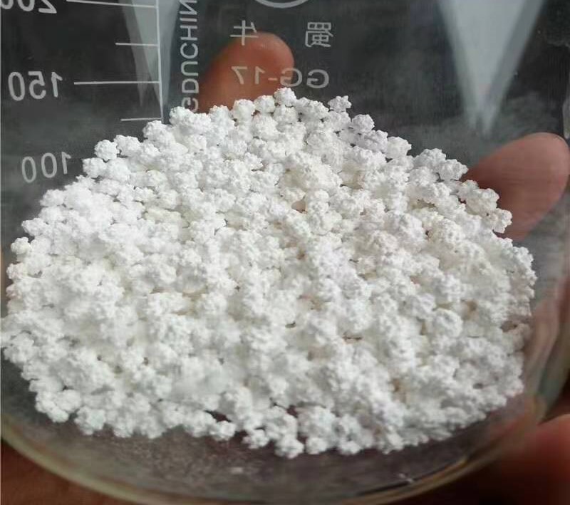 Anhydrous calcium chloride prickly ball