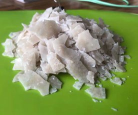 Magnesium chloride hexahydrate